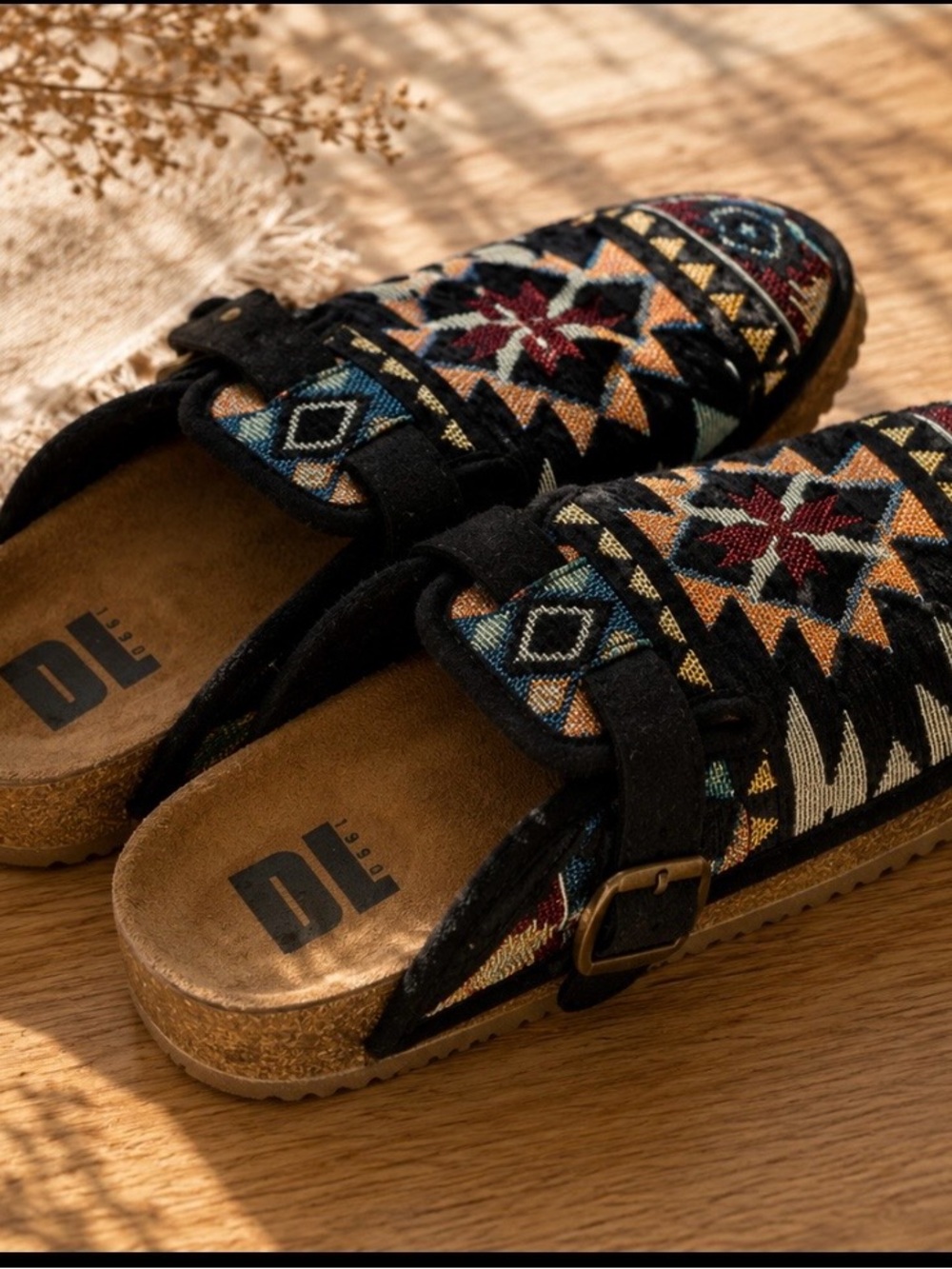 Dirty Laundry Southwestern Cork Mule Clogs Size 8 NWOT - Picture 3 of 3